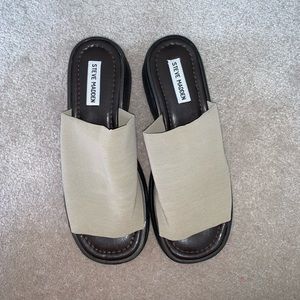 Steve Madden Chunk Vintage Wedges size 8-8.5 RARE